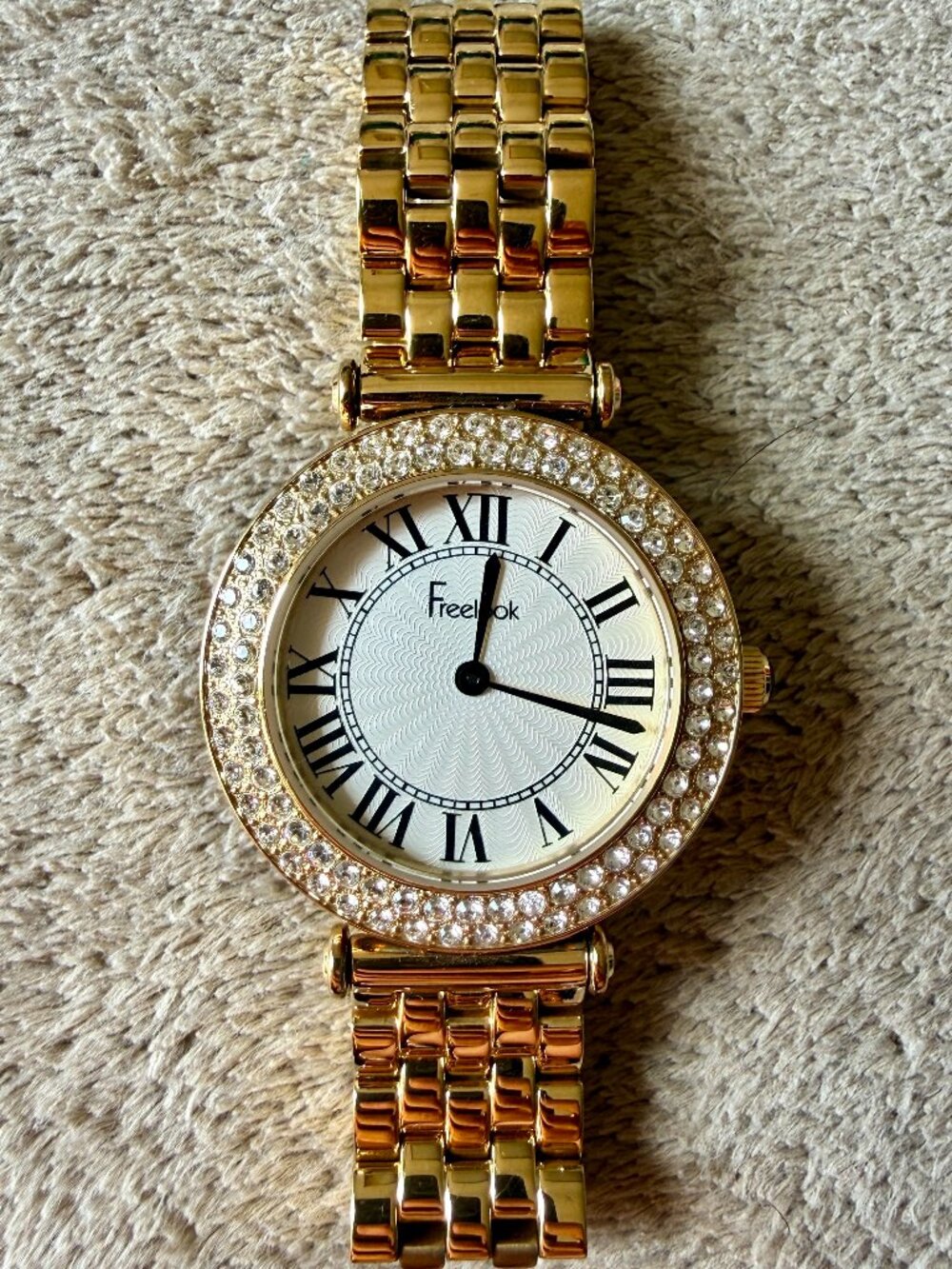 Freelook Gold and Crystals Women's Watch